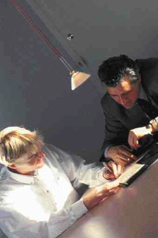 1000167148-1000242933 alternate text for this image