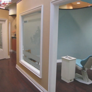 1000223861-1000318389 alternate text for this image