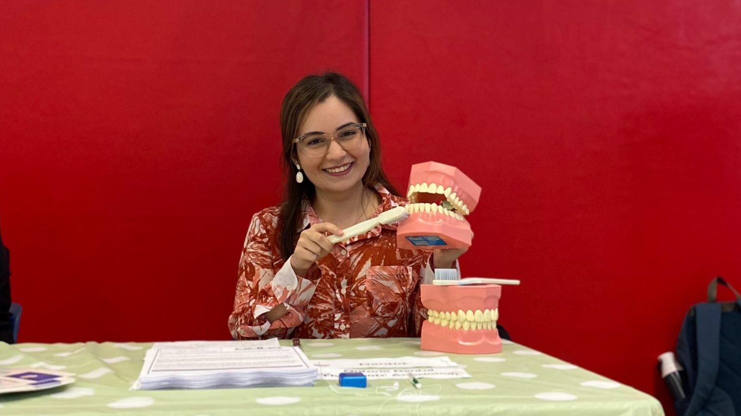 6 alternate text for this image