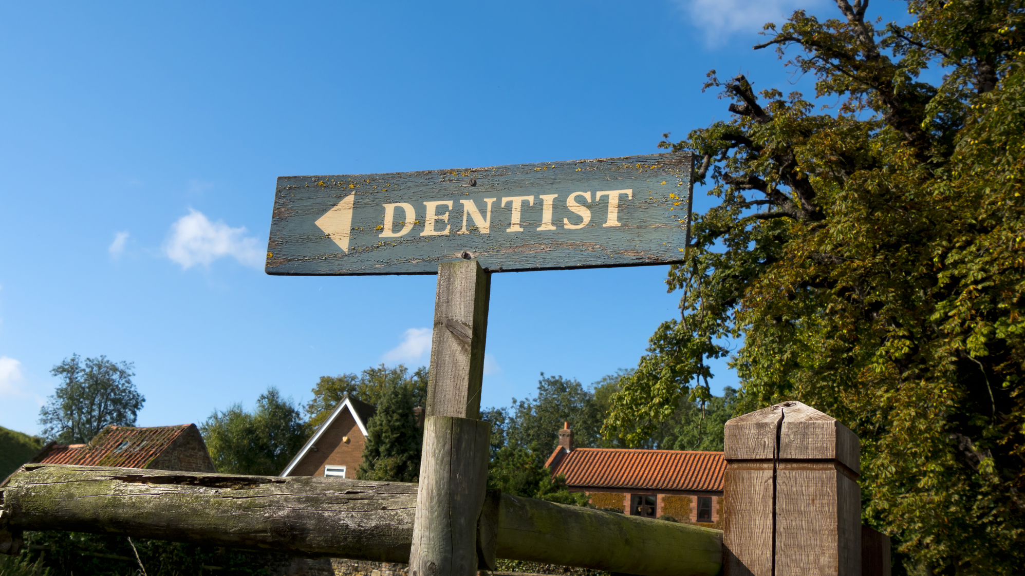 There was a significant difference in spatial accessibility scores between rural and urban areas, with 1 dentist for every 3850 people in rural areas and 1 dentist for every 1470 people in urban areas.