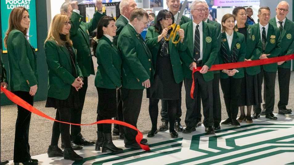 Opening of this year's Chicago Dental Society Midwinter Meeting. (Photo: CDS)