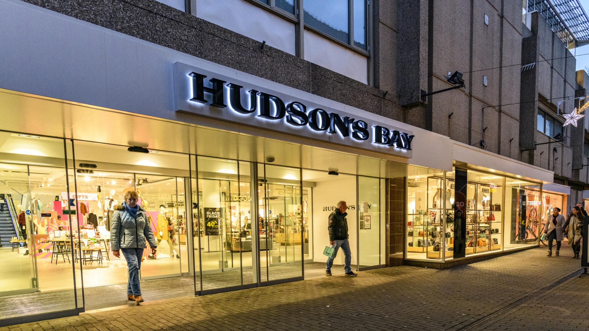 hudsom bay-lay offs alternate text for this image