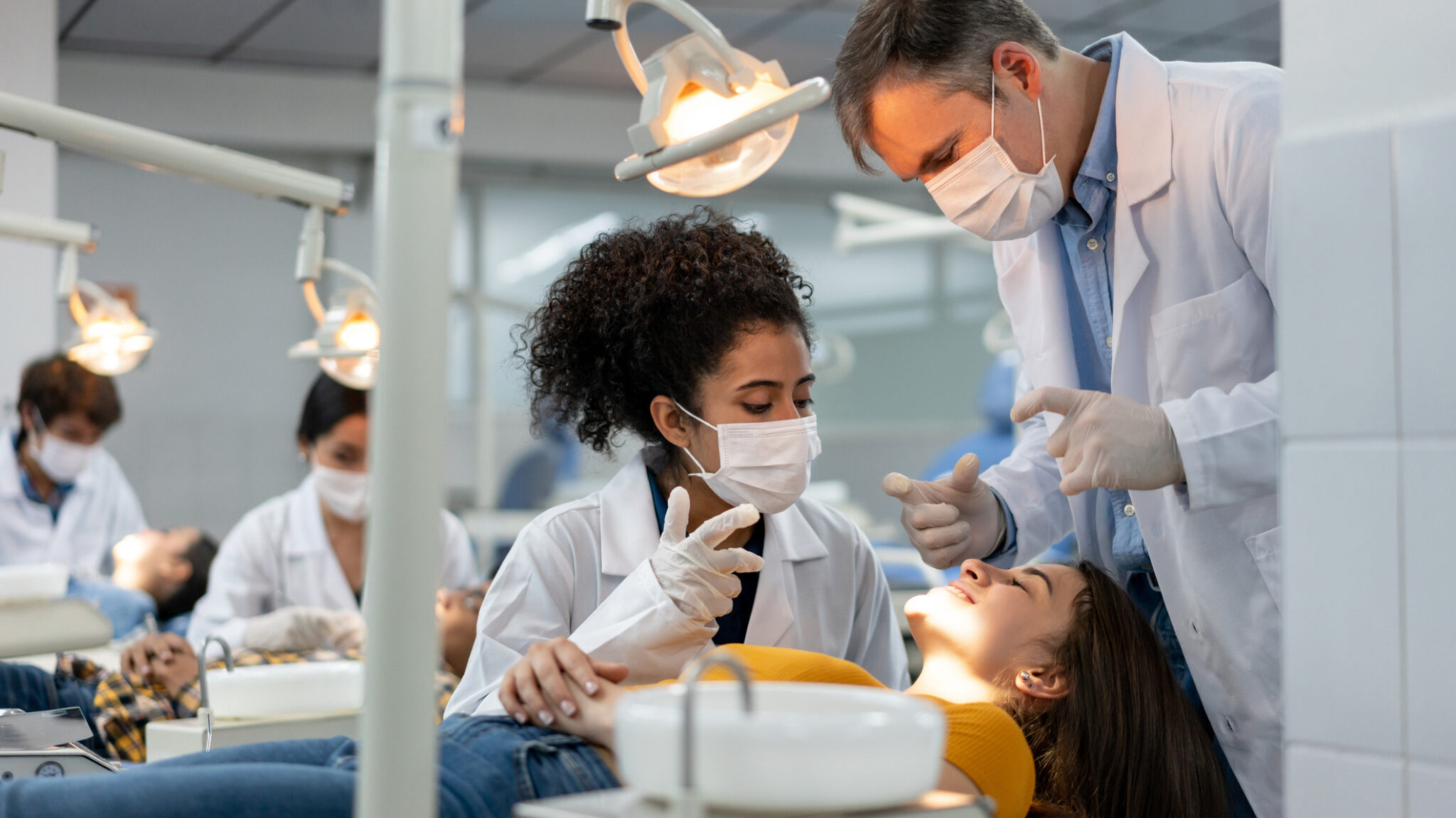 The Dr. Gerald Niznick College of Dentistry was given a grant of $336,000 from Health Canada to cover the costs. (iStock)
